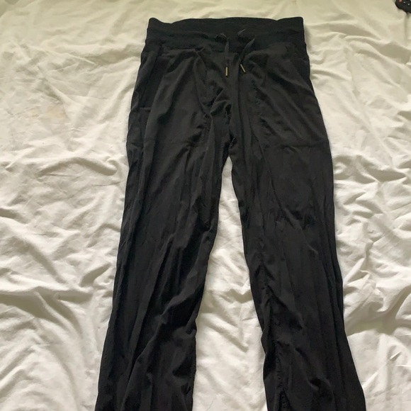 Lululemon joggers - Picture 1 of 3